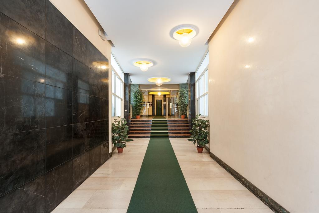 Vatican Rose Aparthotel Rome Buitenkant foto